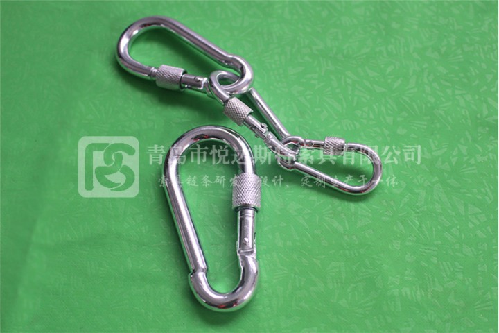 5299D  Snap Hook With  Screw